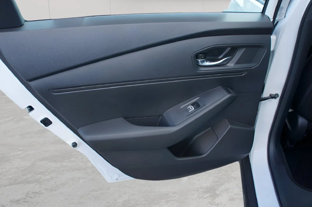 New 2026 Platinum White Pearl Honda SE image 9