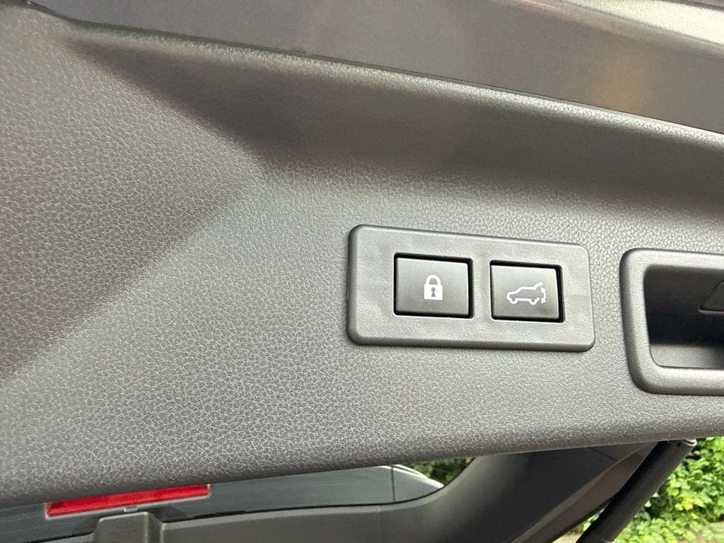 Used 2025 Gray Subaru Touring image 16