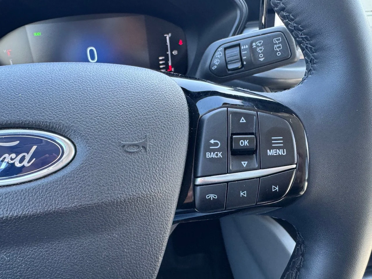 2024 Ford Escape PHEV - Photo 30