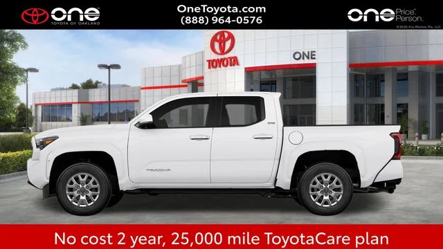 New 2026 White Toyota SR5 image 7