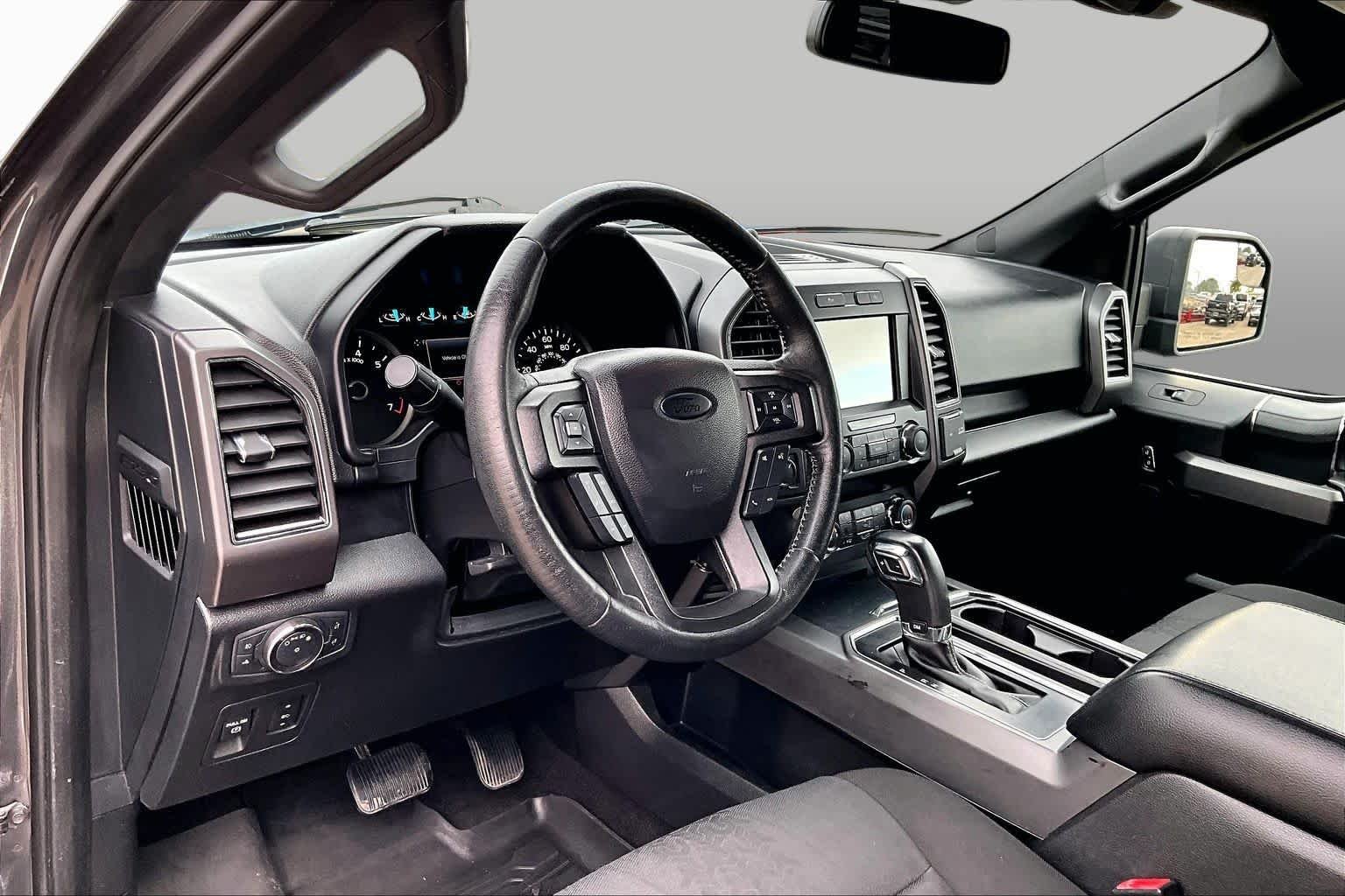 Used 2019 Magnetic Ford XLT image 20