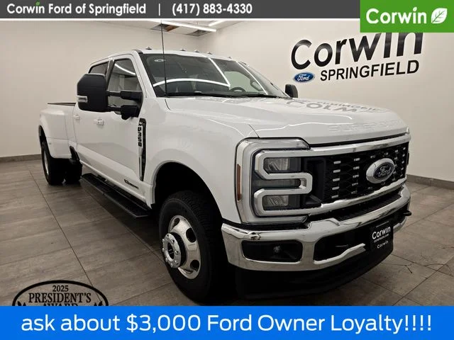 New 2026 Oxford White Ford F-350® XLT image 9