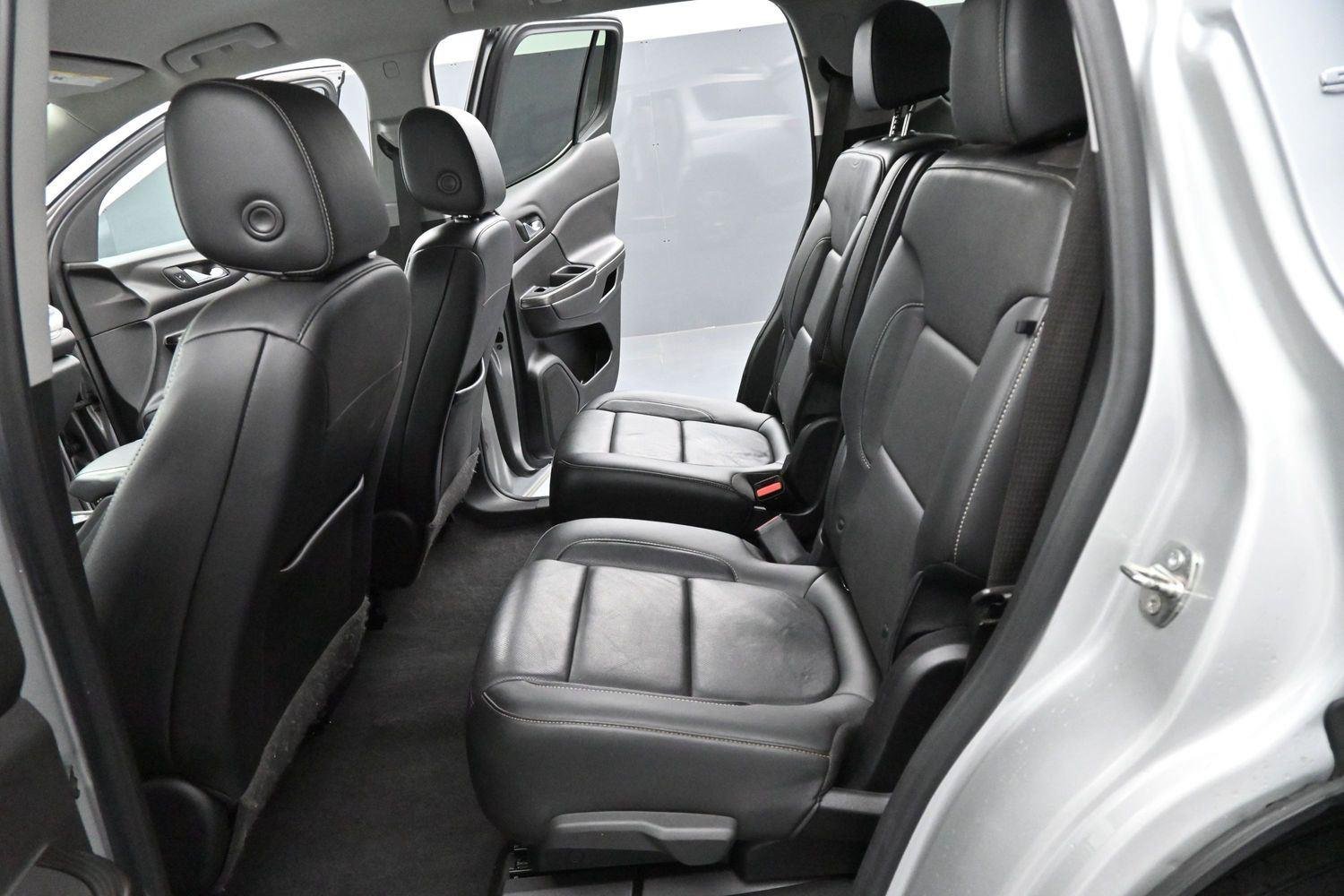 Used 2020 Quicksilver Metallic GMC SLT image 30
