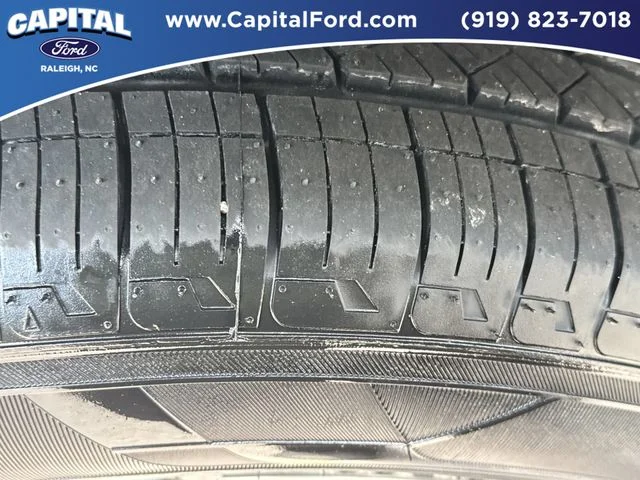 Used 2023 Gray Hyundai SEL image 14