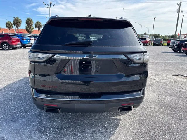 Used 2019 MOSAIC BLACK METALLIC Chevrolet Premier image 6