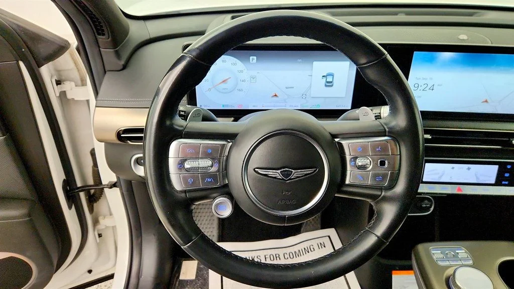 Used 2023 Uyuni White Genesis Advanced AWD image 13