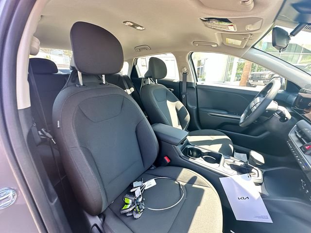 New 2026 Steel Gray Kia LXS image 27