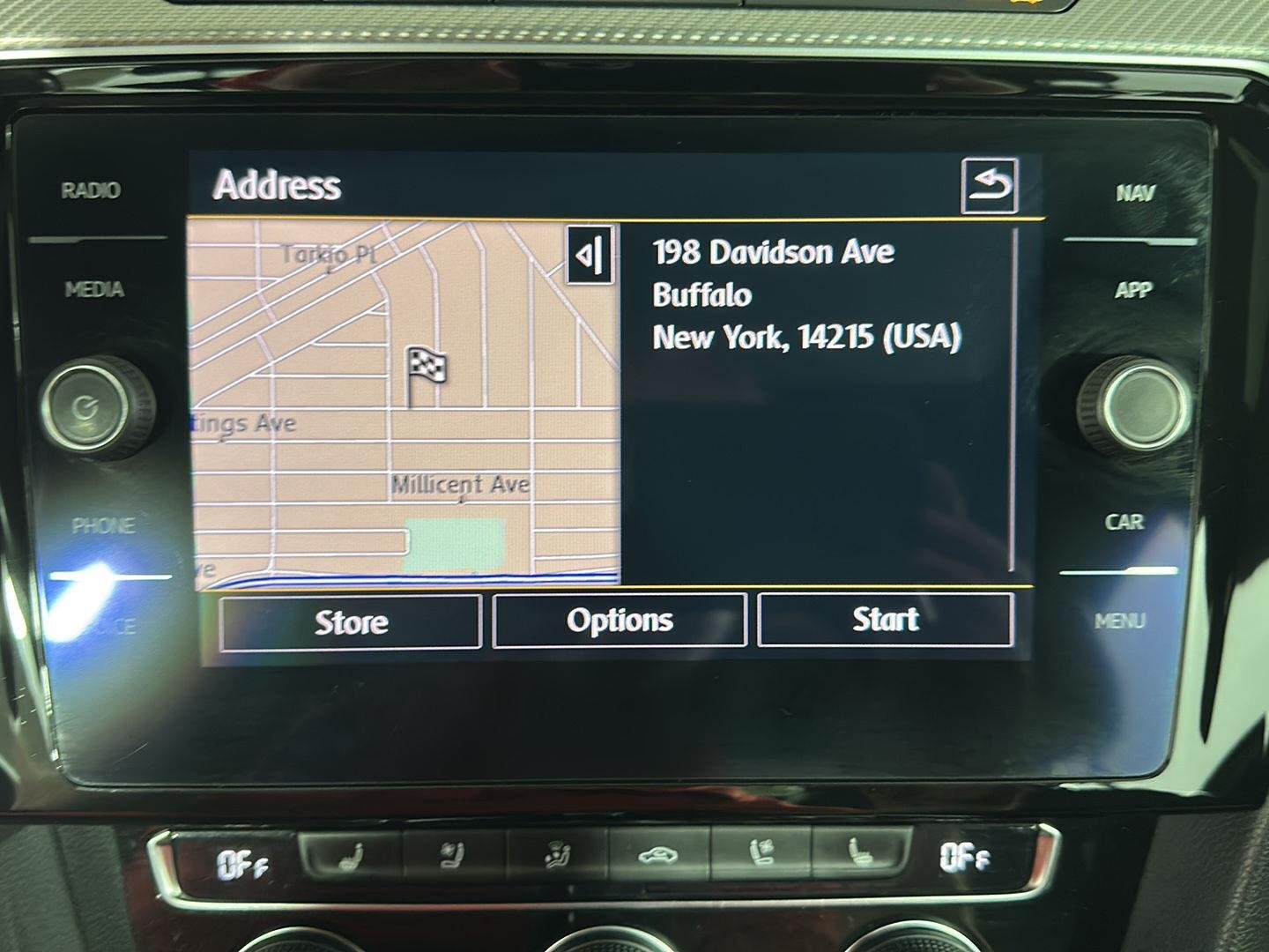 Used 2019 Deep Black Pearl Volkswagen SEL Premium R-Line image 30