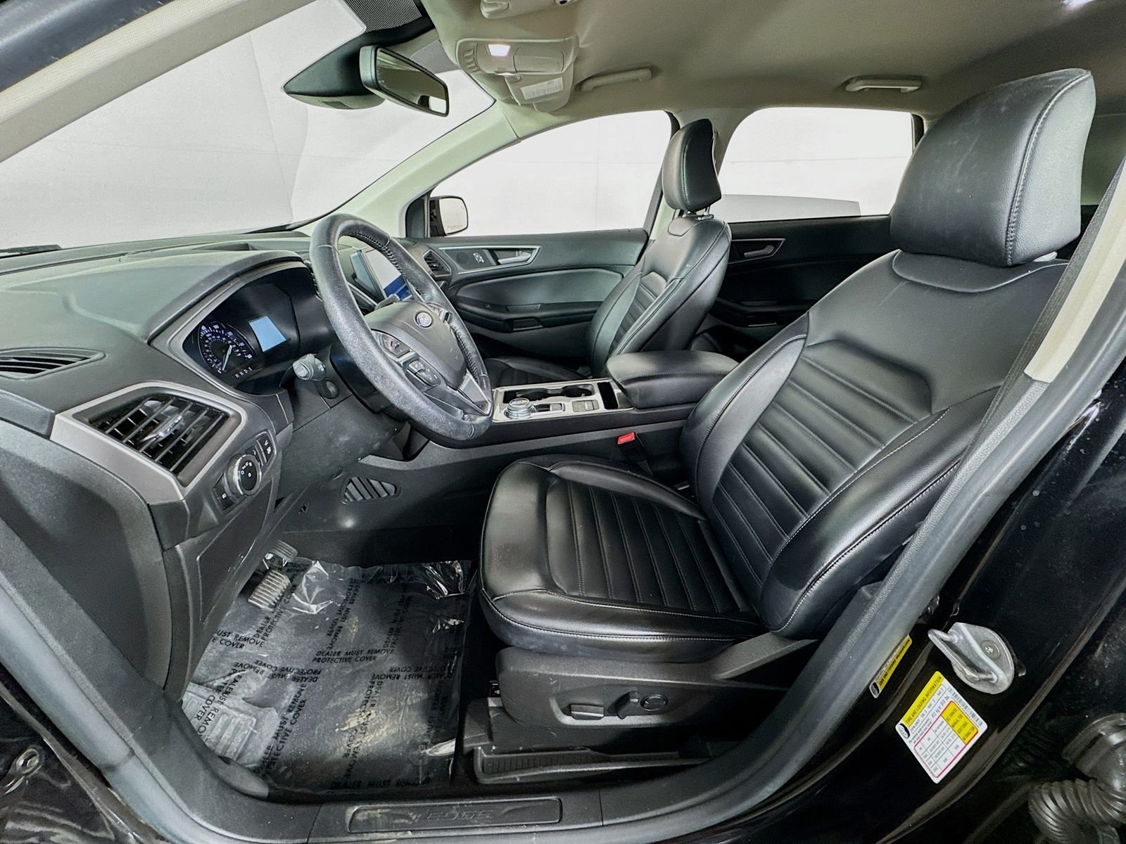 Used 2023 Black Metallic Ford SEL image 12