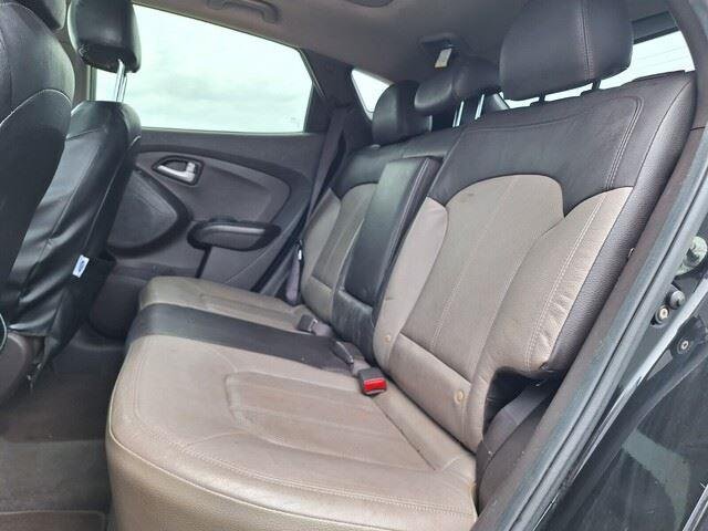 Used 2013 Ash Black Hyundai Limited image 23
