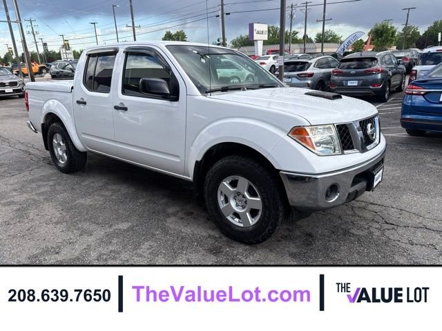 Used 2006 White Nissan SE image 2