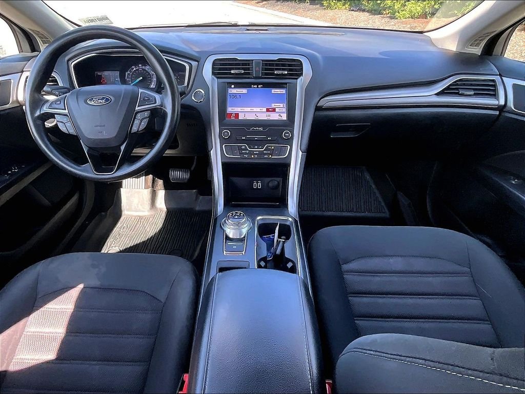 Used 2019 White Ford SE image 21