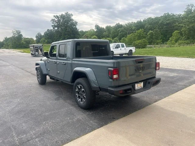 New 2026 Anvil Clear-Coat Exterior Paint Jeep Sahara image 6