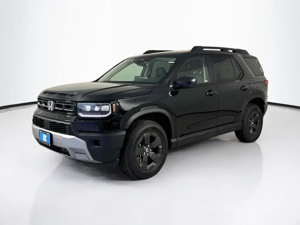 New 2026 Crystal Black Pearl Honda RTL image 4