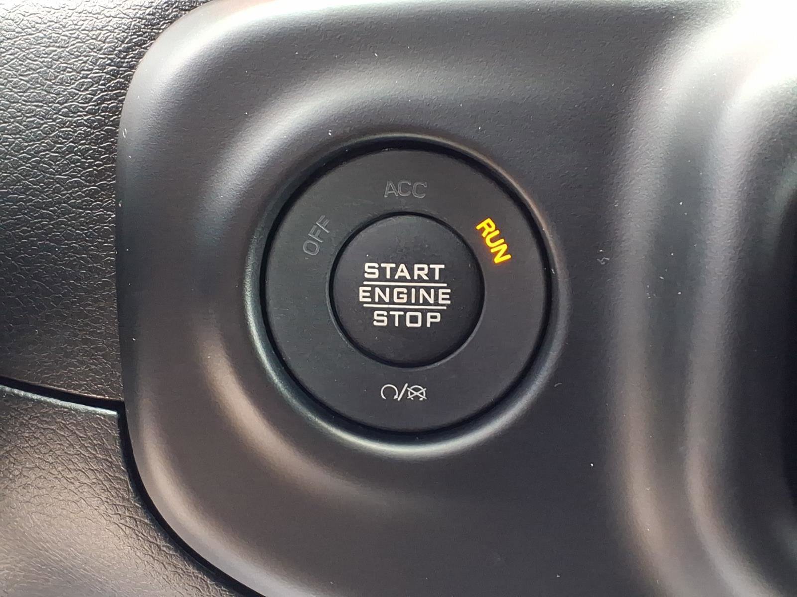 Used 2023 Hydro Blue Pearlcoat Jeep Rubicon image 10