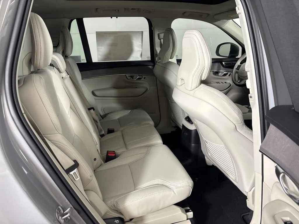 New 2026 Vapour Grey Volvo Ultra image 20