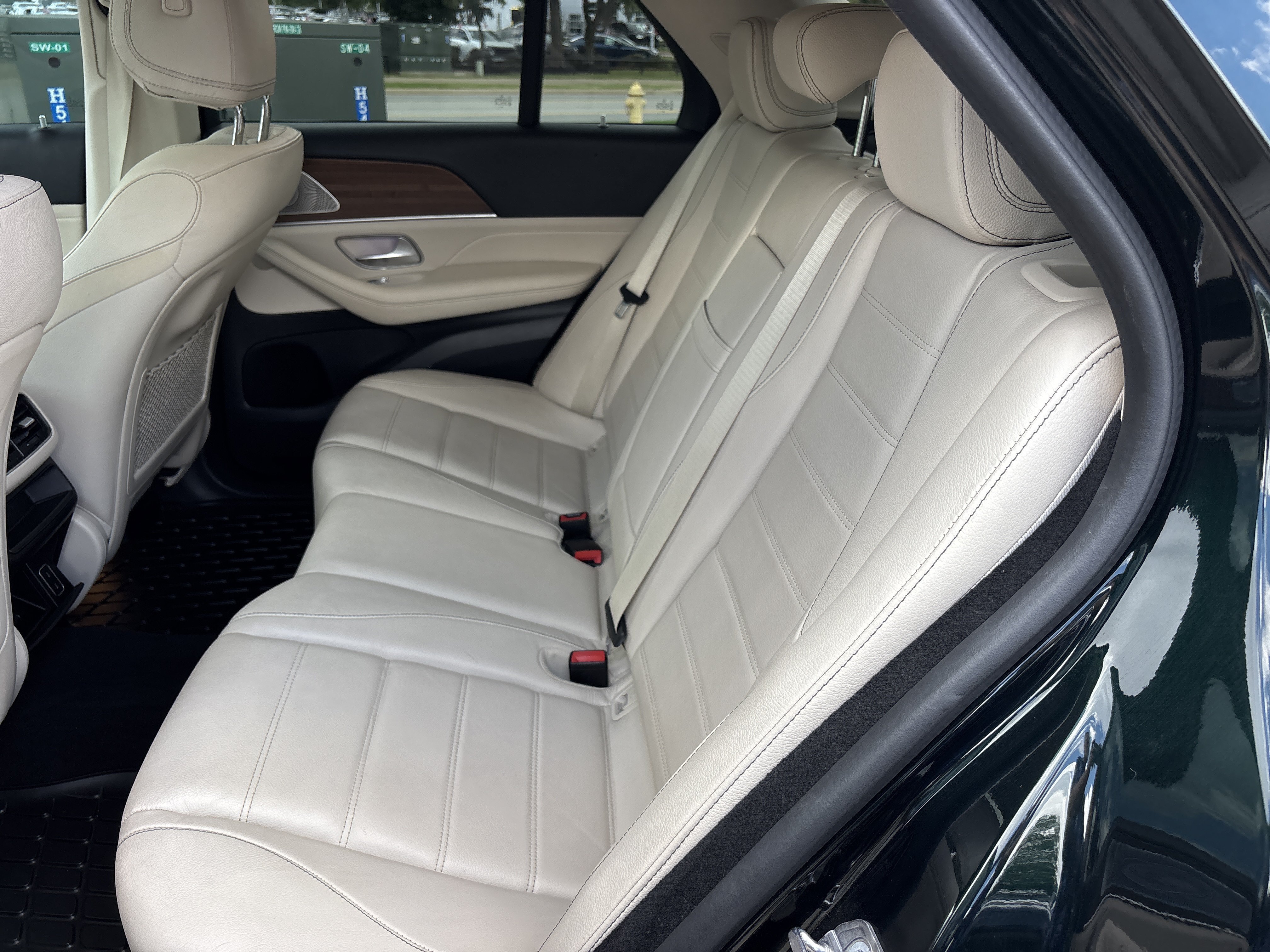 Used 2021 EMERALD GREEN METALLIC Mercedes-Benz  image 18