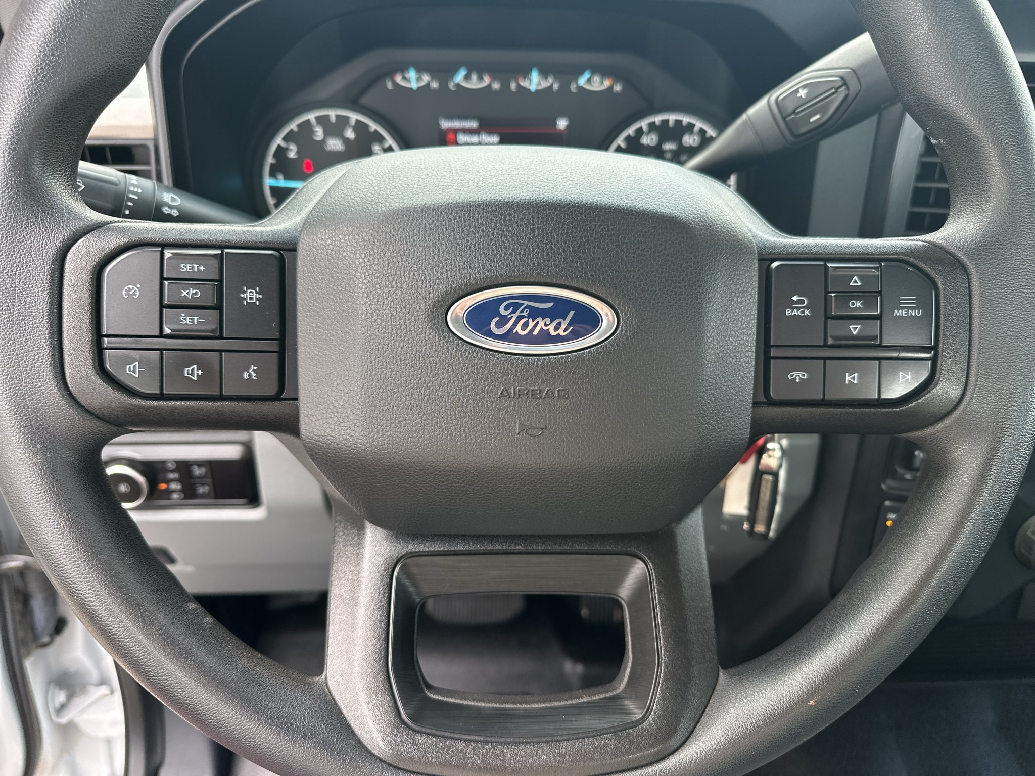 Used 2023 Oxford White Ford XL image 16