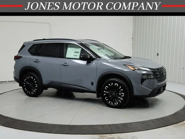 2026 Nissan Rogue Dark Armor's photo