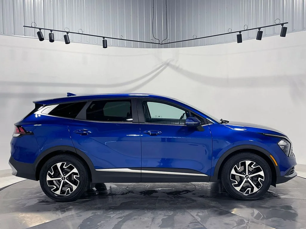 Used 2023 Blue Kia EX image 10