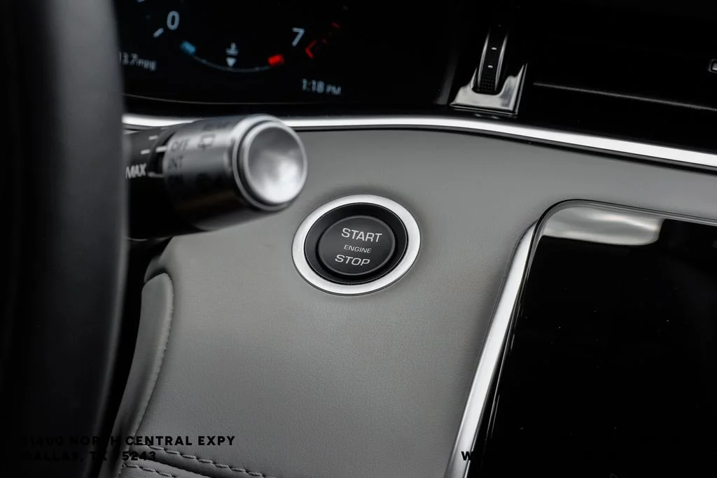 Certified Used 2022 Silver Land Rover SE image 24