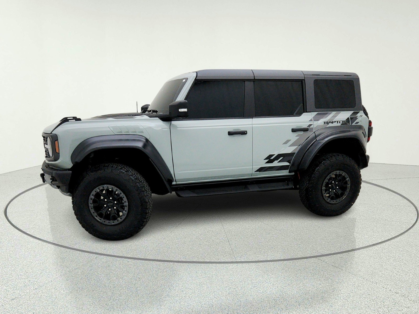 Used 2022 GRAY Ford Raptor image 15