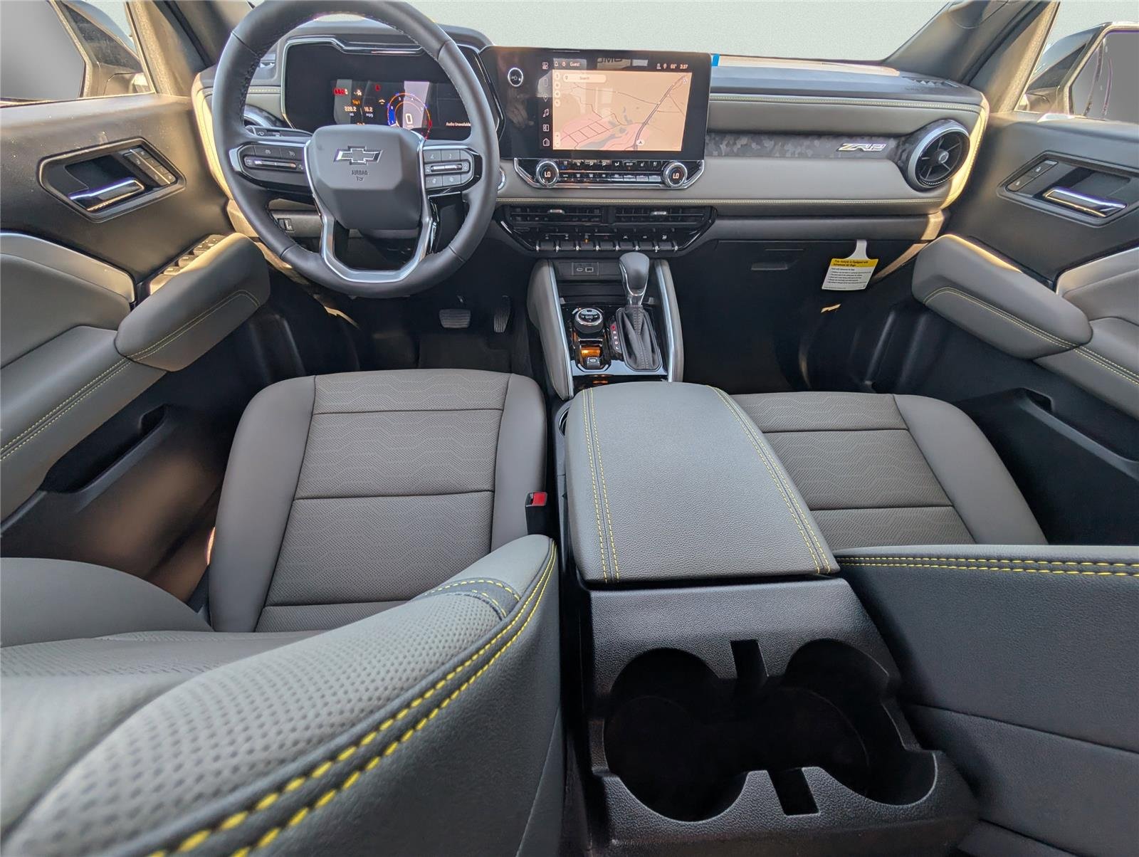 2026 Chevrolet Colorado ZR2 - Photo 18