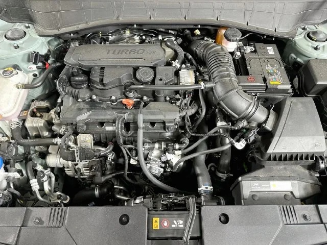Certified Used 2026 Green Hyundai Limited image 23