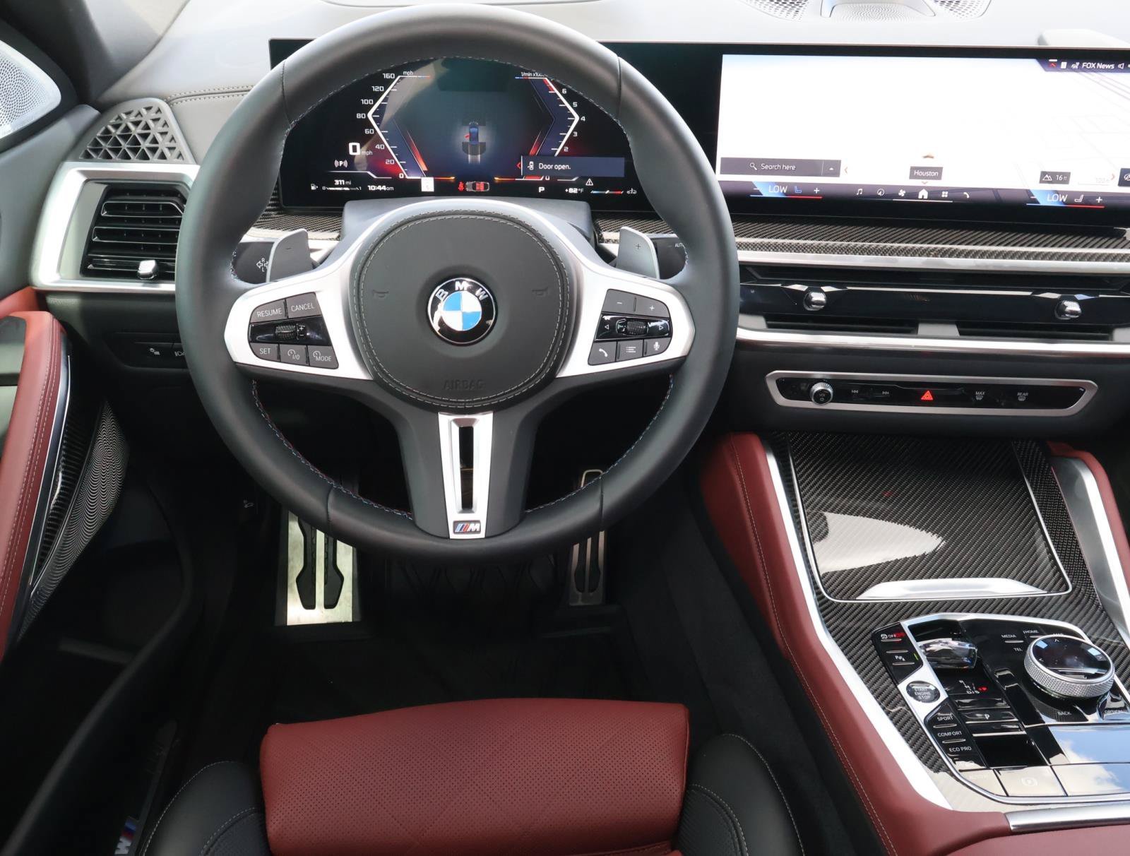 Used 2025 Black Sapphire Metallic BMW M60i image 9