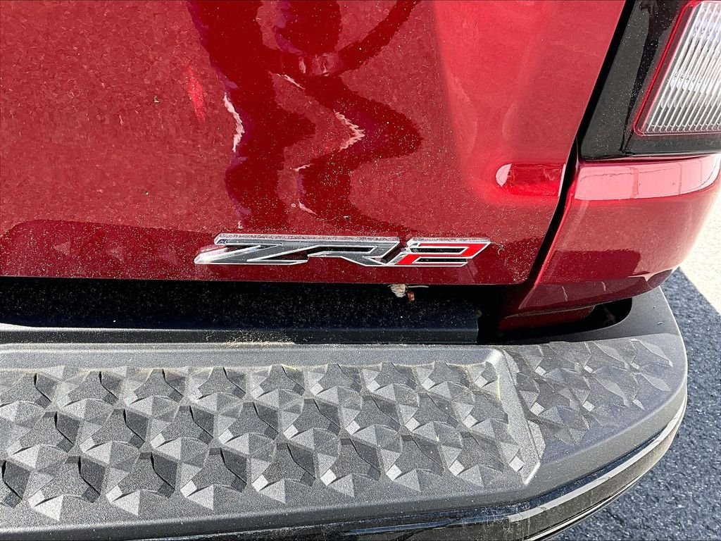 Used 2026 Red Chevrolet ZR2 image 28