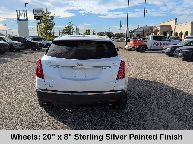 Used 2019 CRYSTAL WHITE TRICOAT Cadillac Premium Luxury AWD image 18