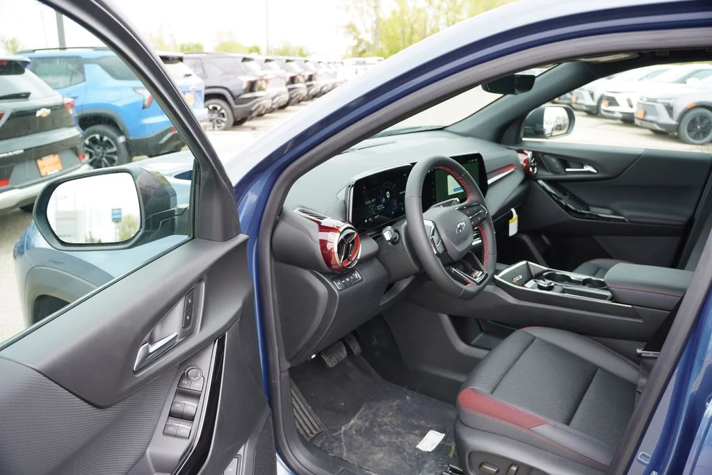 2026 Chevrolet Equinox RS - Photo 10
