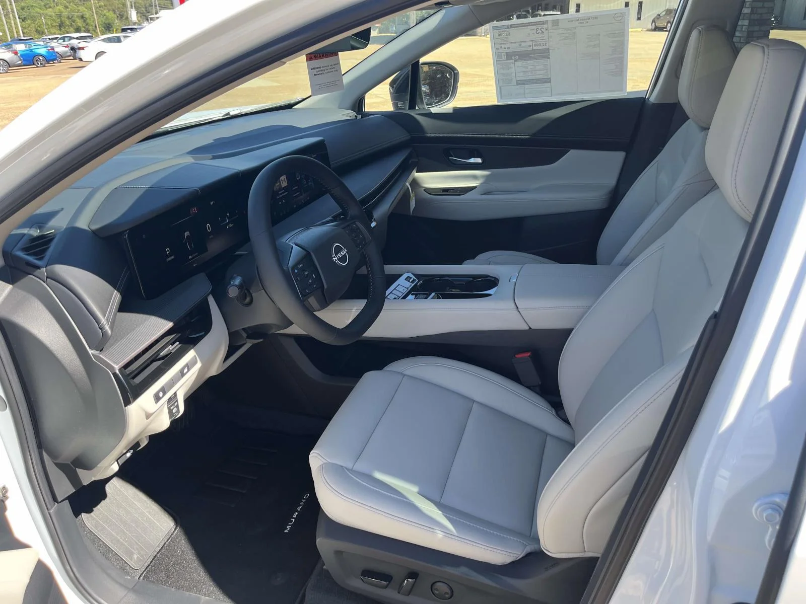 New 2027 EVEREST WHITE Nissan AWD SL image 9