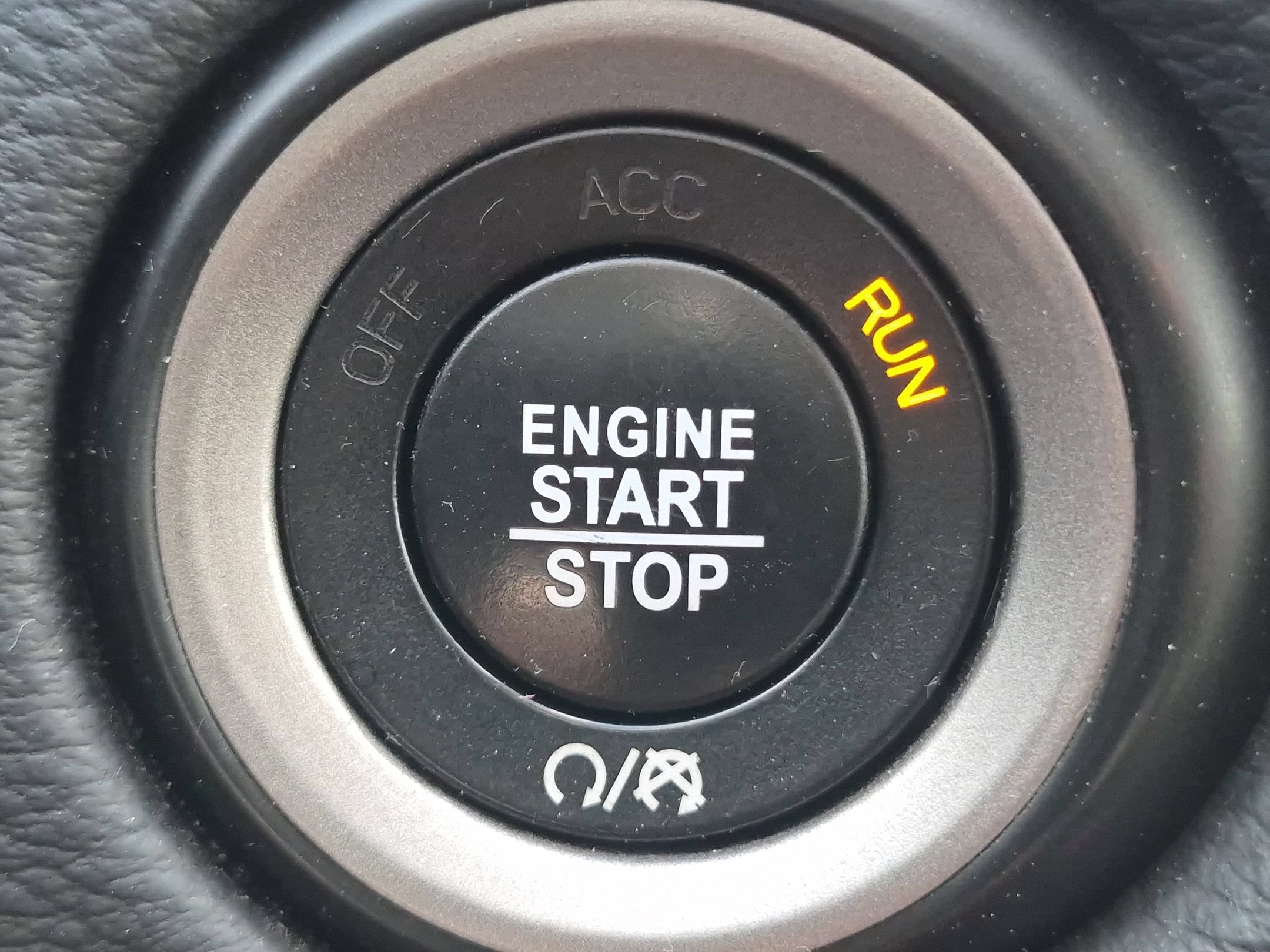 Used 2019 Billet Clearcoat Dodge SXT image 19