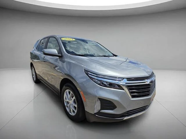 Used 2024 Sterling Gray Metallic Chevrolet LT image 7