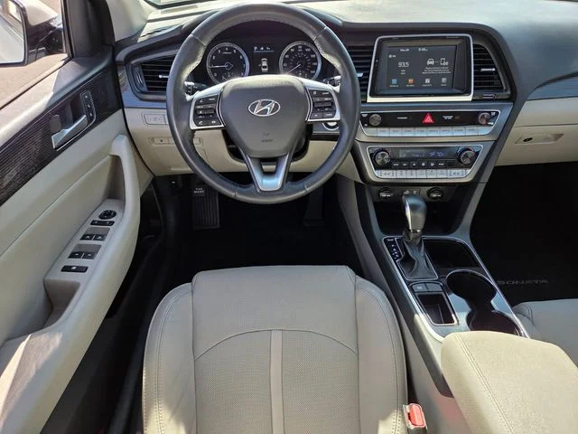 Used 2018 Silver Hyundai Limited image 11