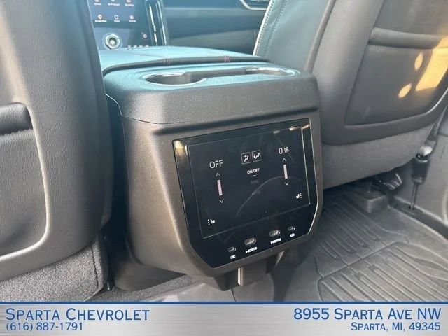Used 2026 Onyx Black GMC AT4 Ultimate image 38