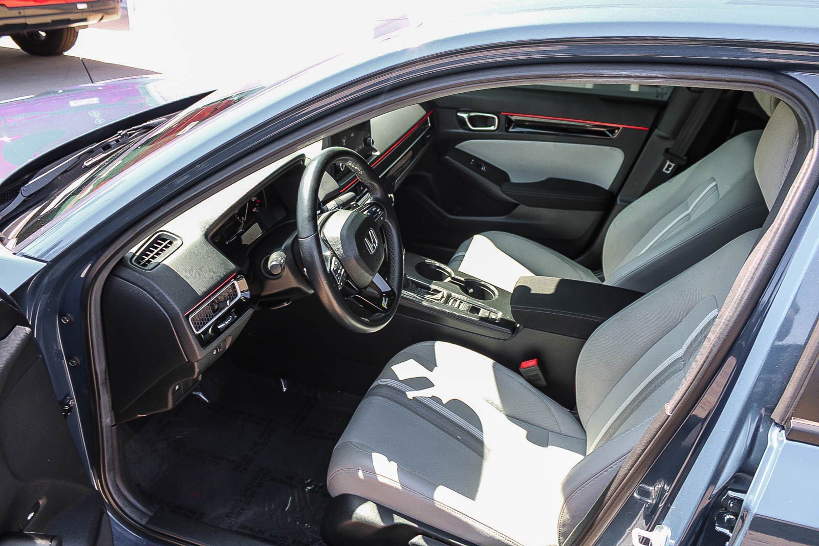 Used 2025 Blue Lagoon Pearl Honda Sport image 18