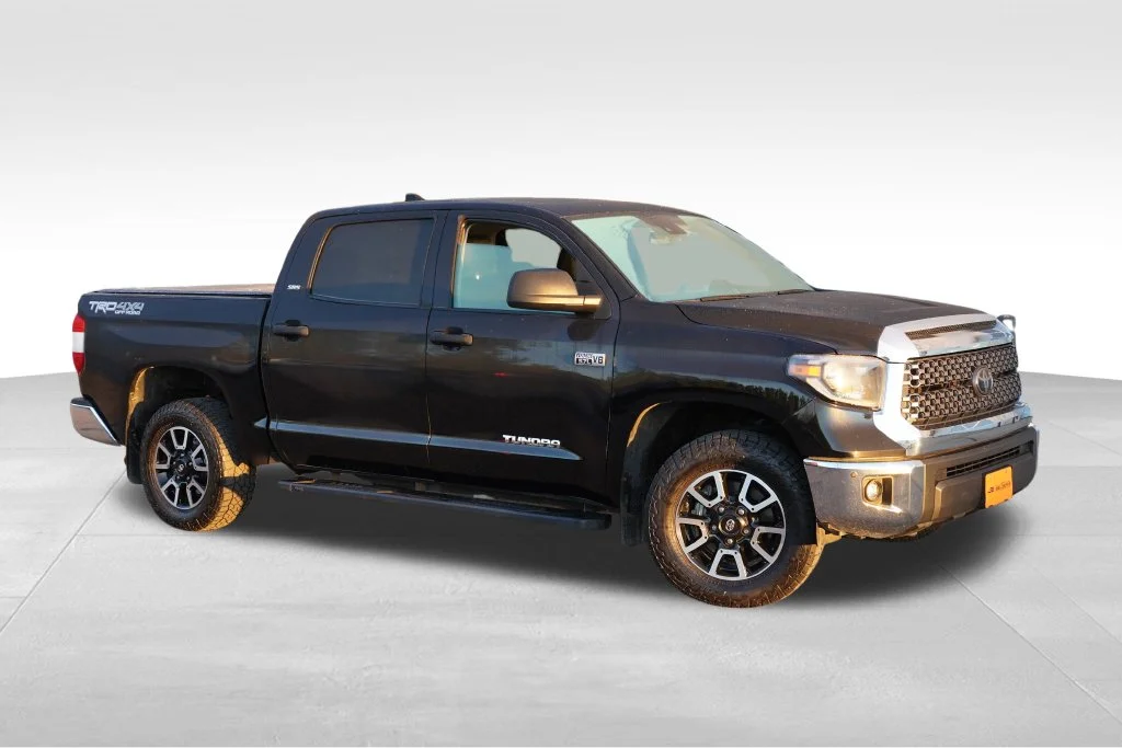 Used 2021 Midnight Black Metallic Toyota SR5 image 2