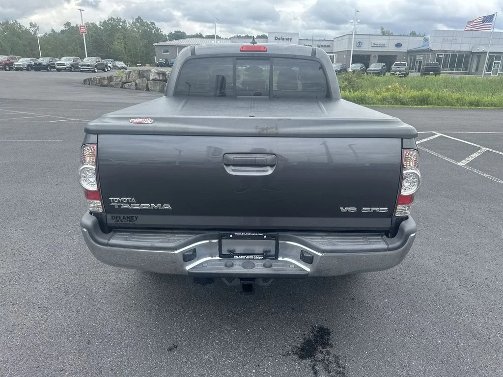Used 2015 Gray Toyota Base image 7