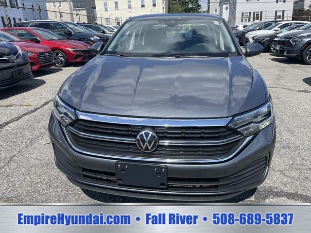 2024 Volkswagen Jetta SE - Photo 11
