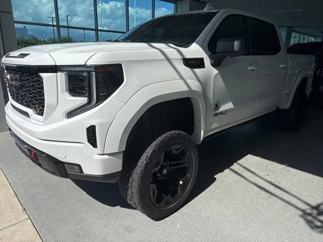 Used 2023 Summit White GMC AT4 image 3
