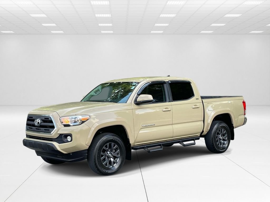 Used 2017  Toyota SR5 image 3