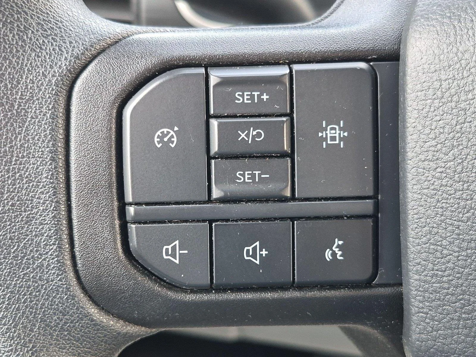 Used 2023 Carbonized Gray Metallic Ford XLT image 19