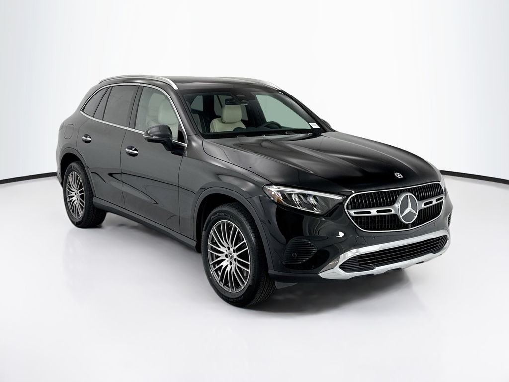 New 2026 Black Mercedes-Benz GLC 300 image 3