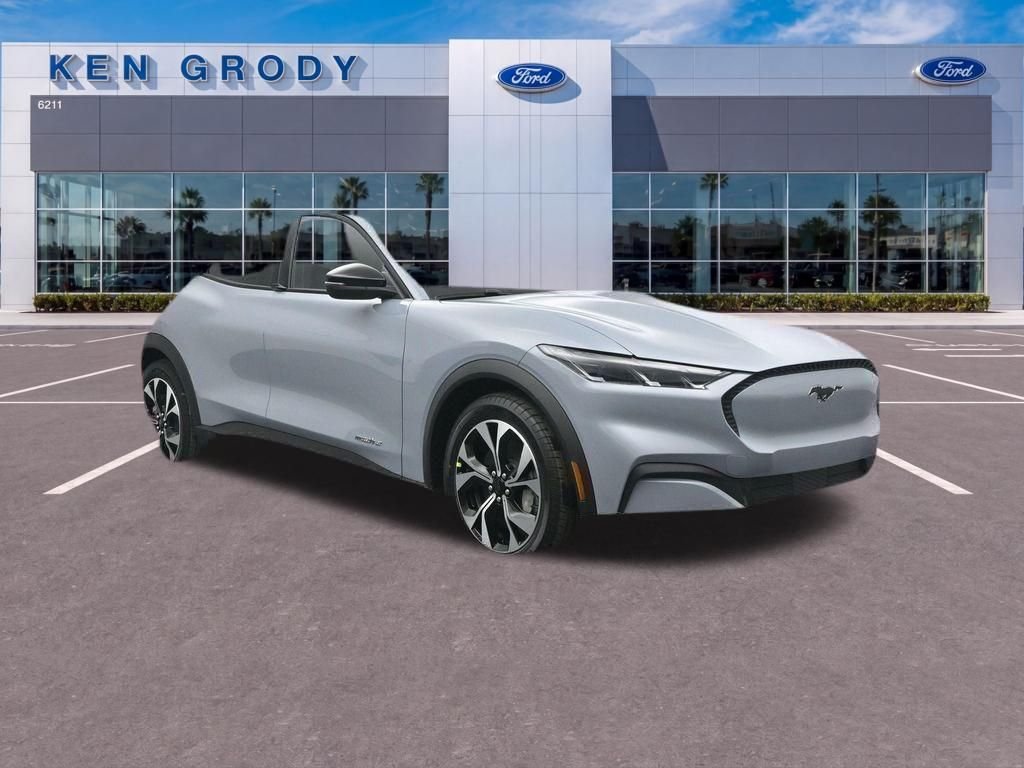 2026 Ford Mustang-Mach-e Select's photo