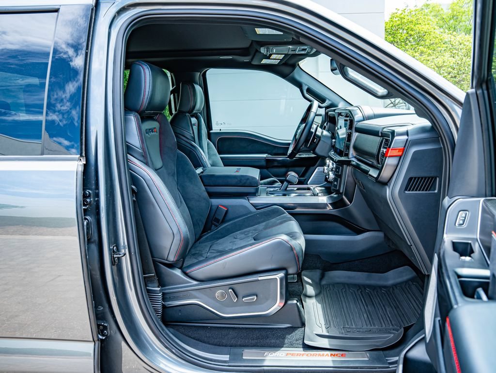 Used 2025 Black Ford Raptor image 41