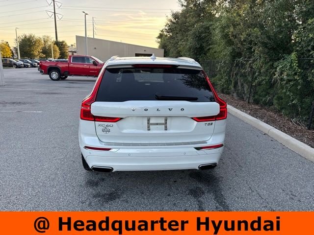 Used 2020 White Volvo T5 Inscription image 4