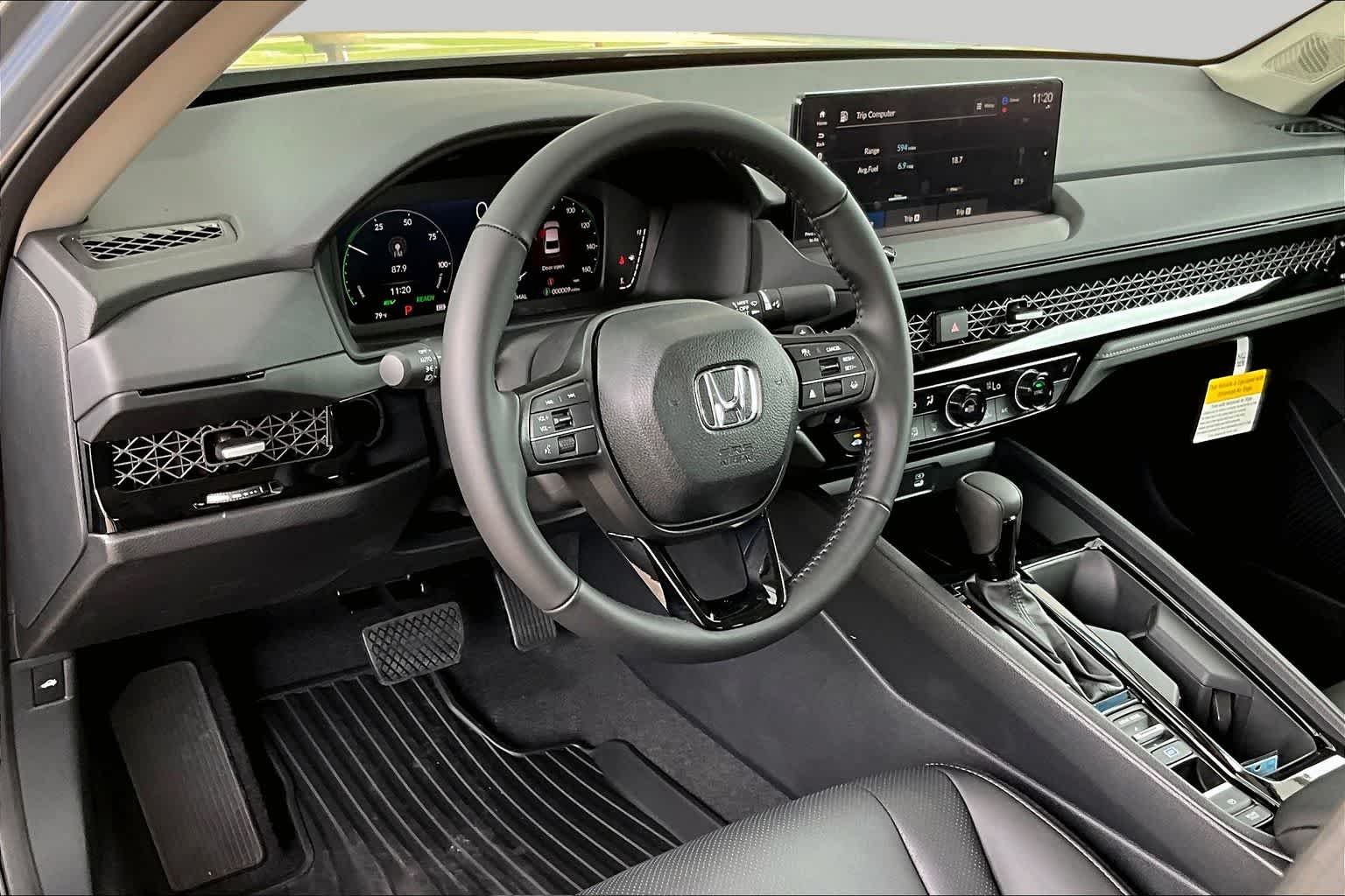 New 2026 Urban Gray Pearl Honda EX-L image 8