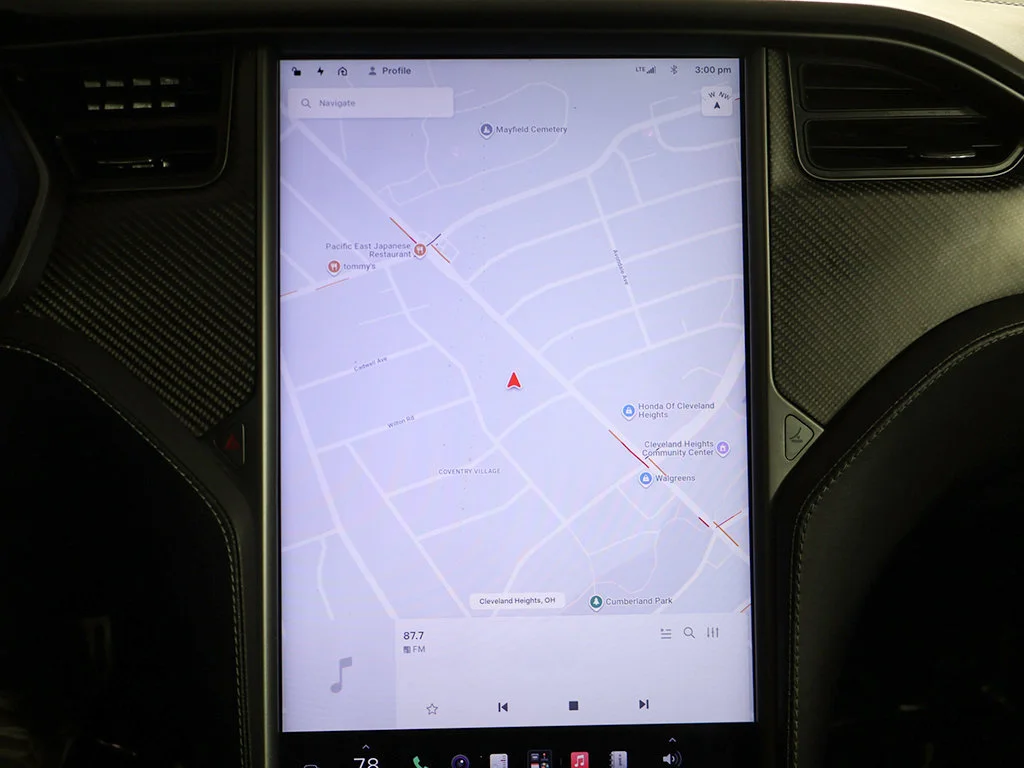 Used 2019 Pearl White Multi-Coat Tesla Performance image 41